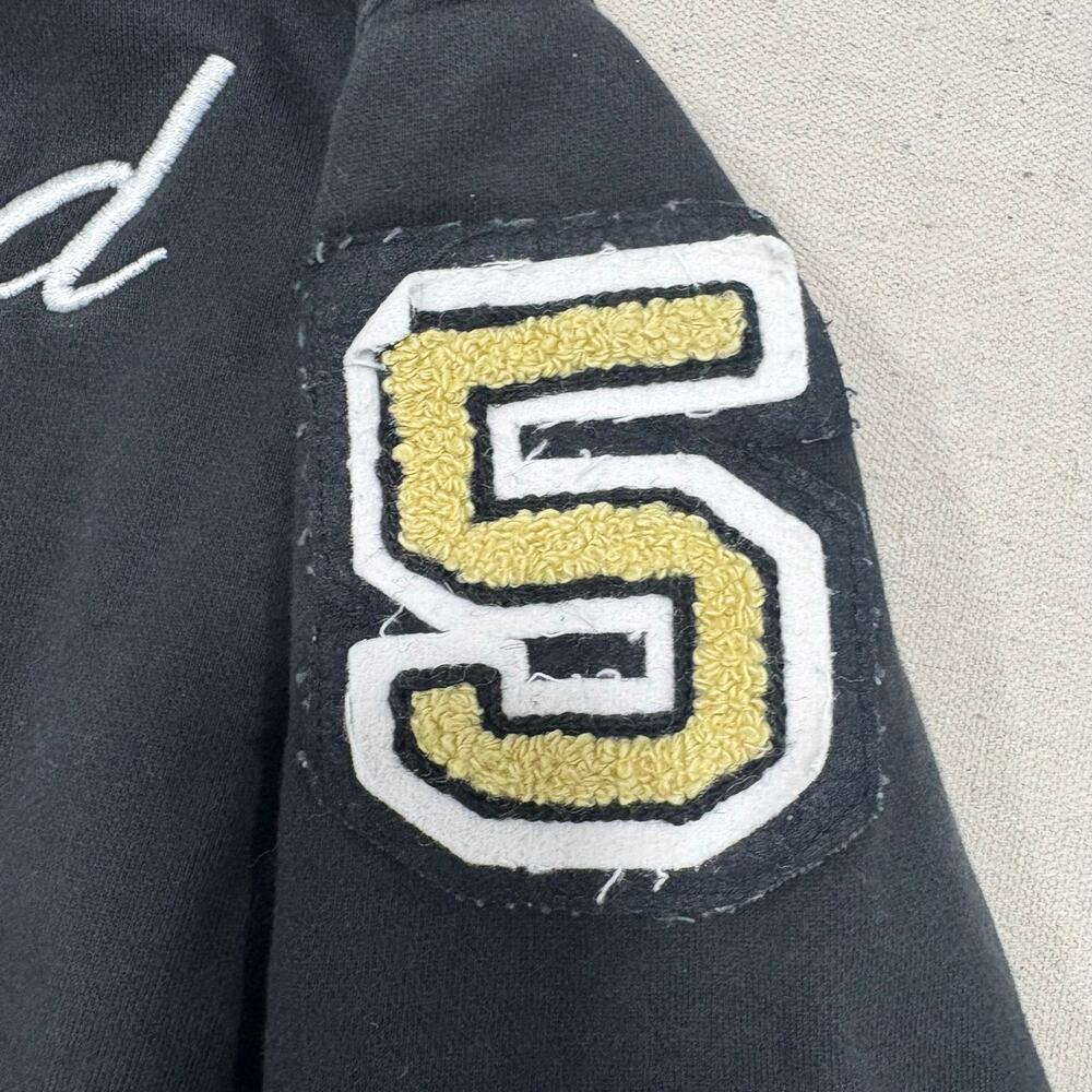 Undefeated Varsity Bomber Jacket Mens Medium Snap Button Embroidered VTG y2k 90s - Picture 6 of 7